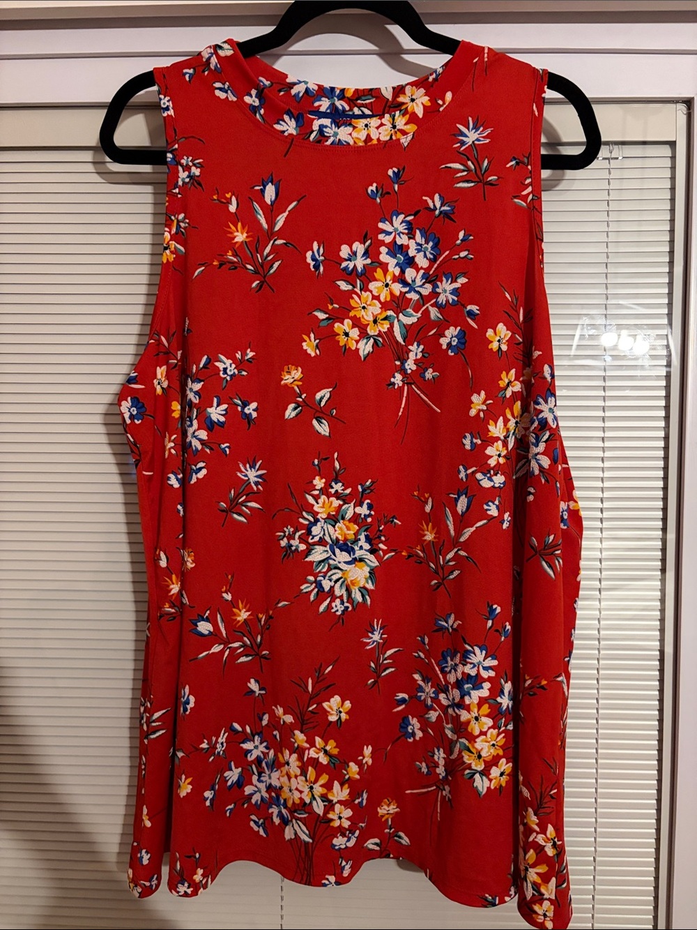 Apt. 9 Red Floral Tank Top Size XXL